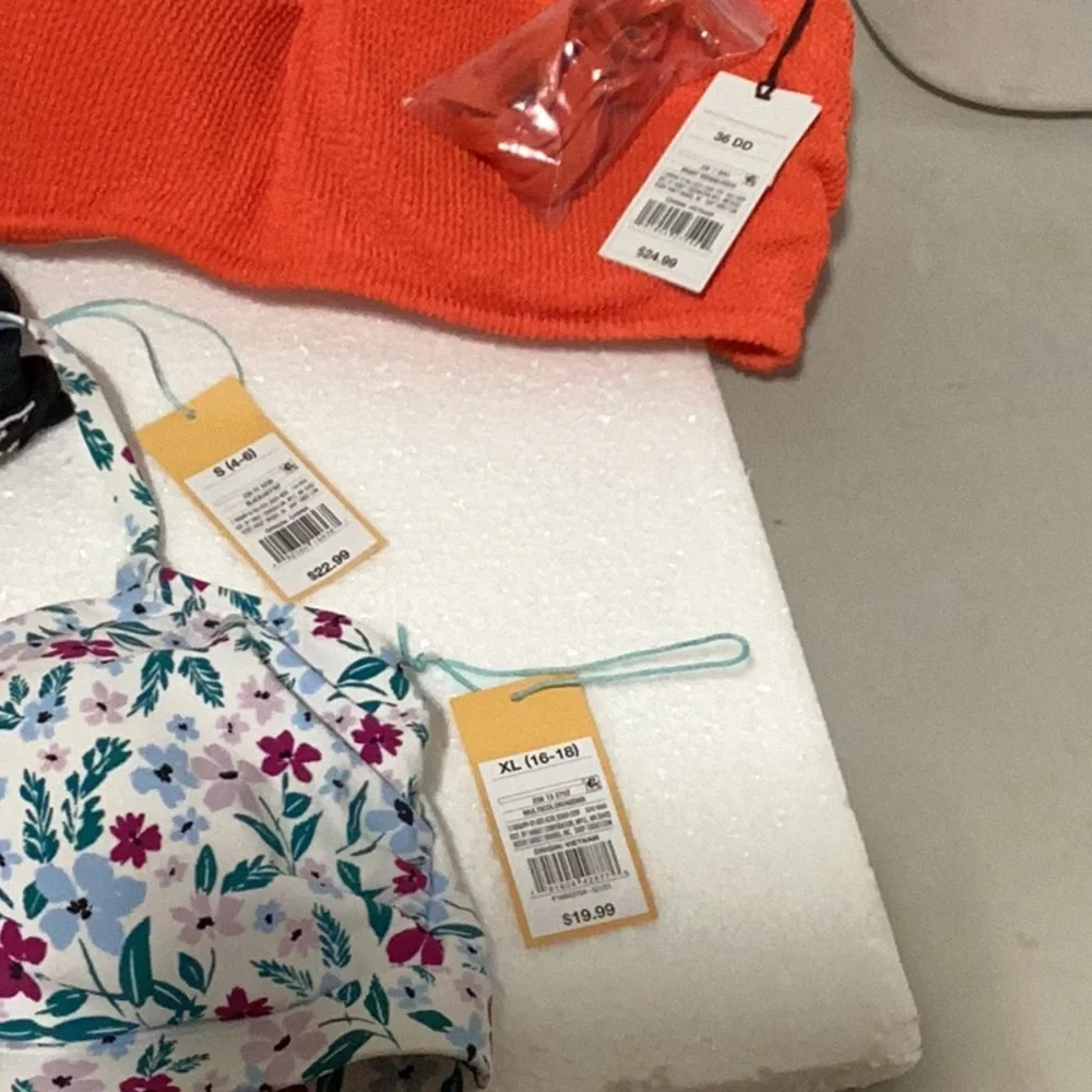 NWT WOMEN'S Swimming wear Tops assorted sizes and brands - Picture 2 of 3